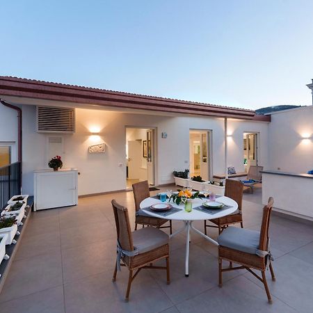 Enfasi Holiday Home Vico Equense Eksteriør billede